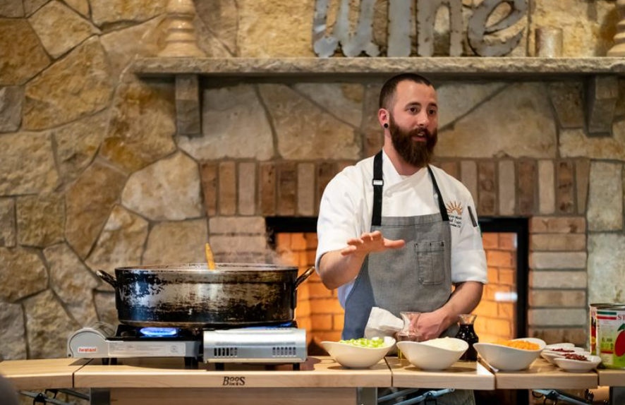 Hands-on Bolognese Lasagna and Red Wine w/Chef Jarrett and Joe 9.4 6pm